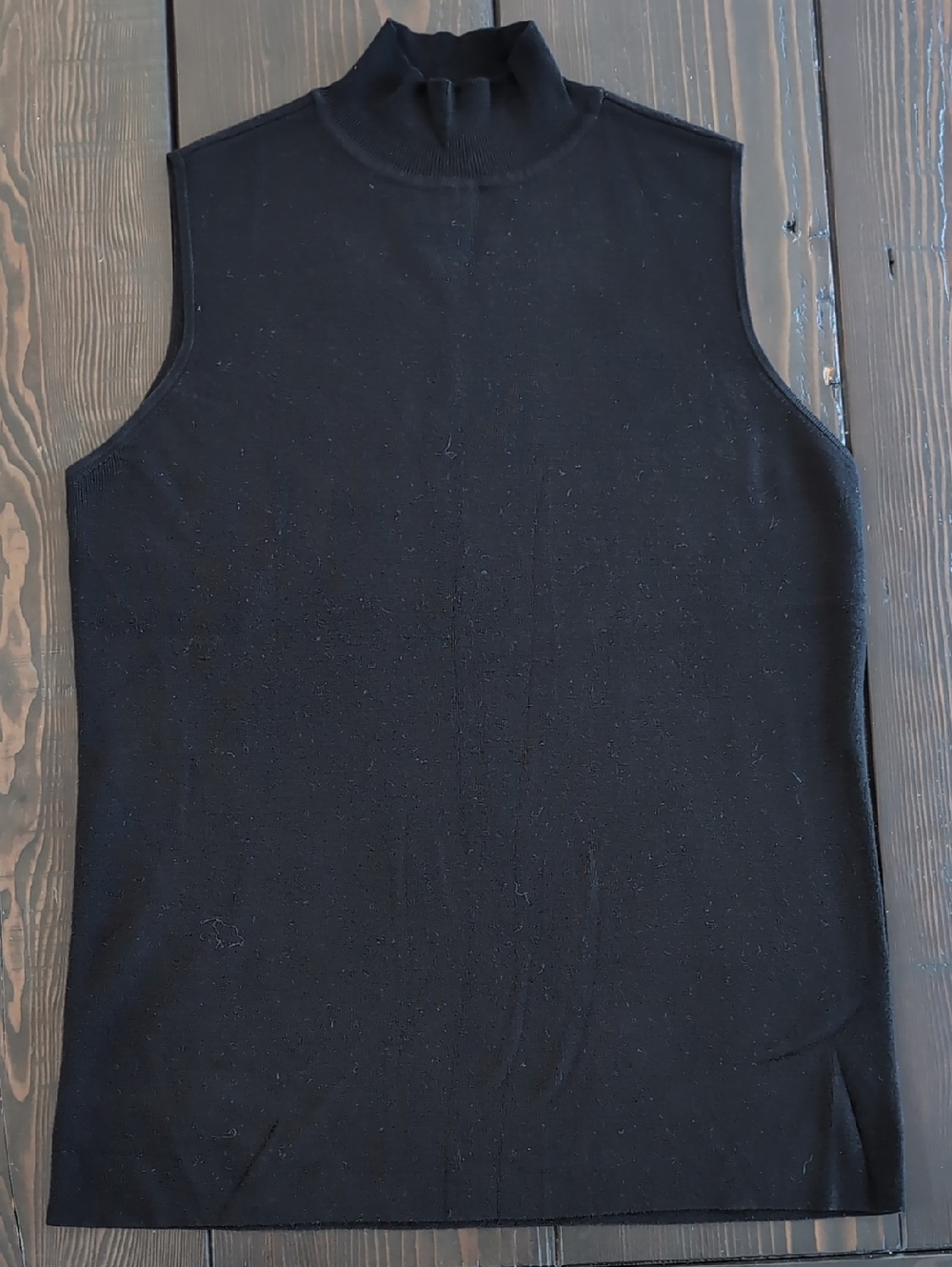 Woman's Chico's Black Sleeveless Turtleneck Shell With Cowl Neck Size 3